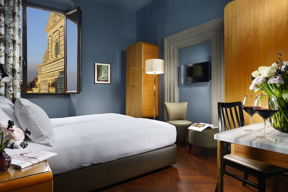 Deluxe Double Room, City View photo 1