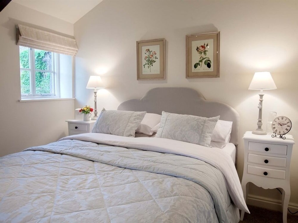 Luxury Apartment, Ensuite, Garden View photo 3