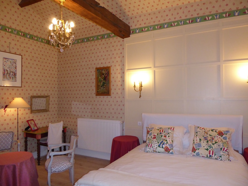 Double Room (Rouge) photo 1