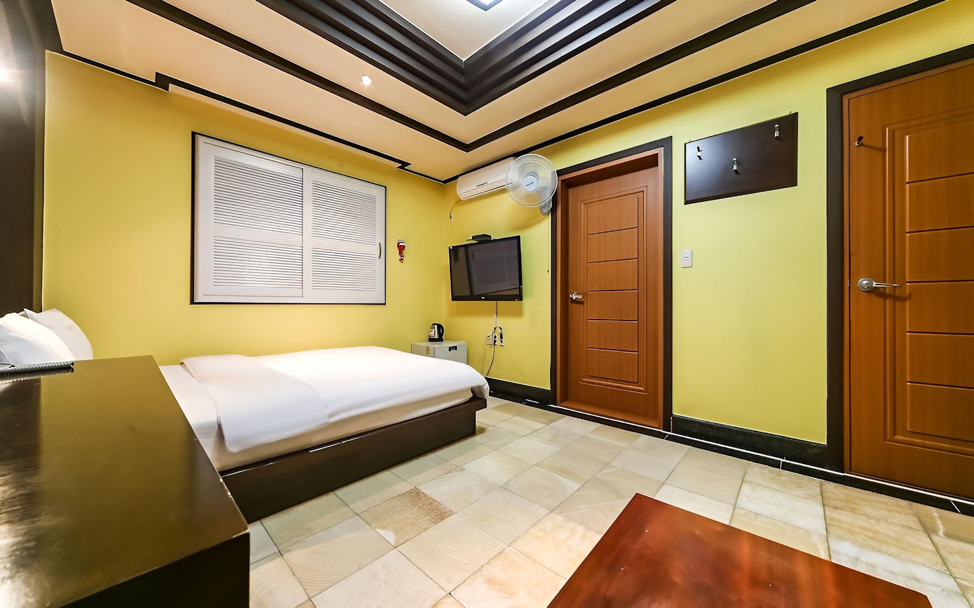 Room (Quick Standard Room (Unlimited Netfli) photo 1