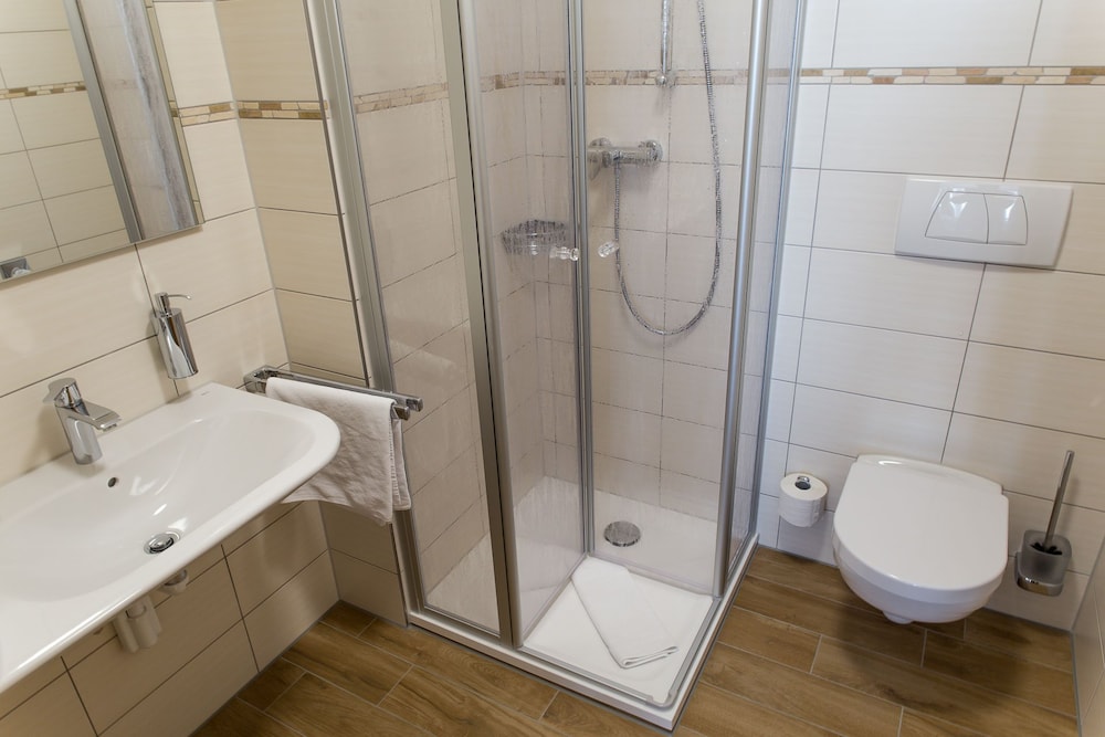 Comfort Double or Twin Room photo 2