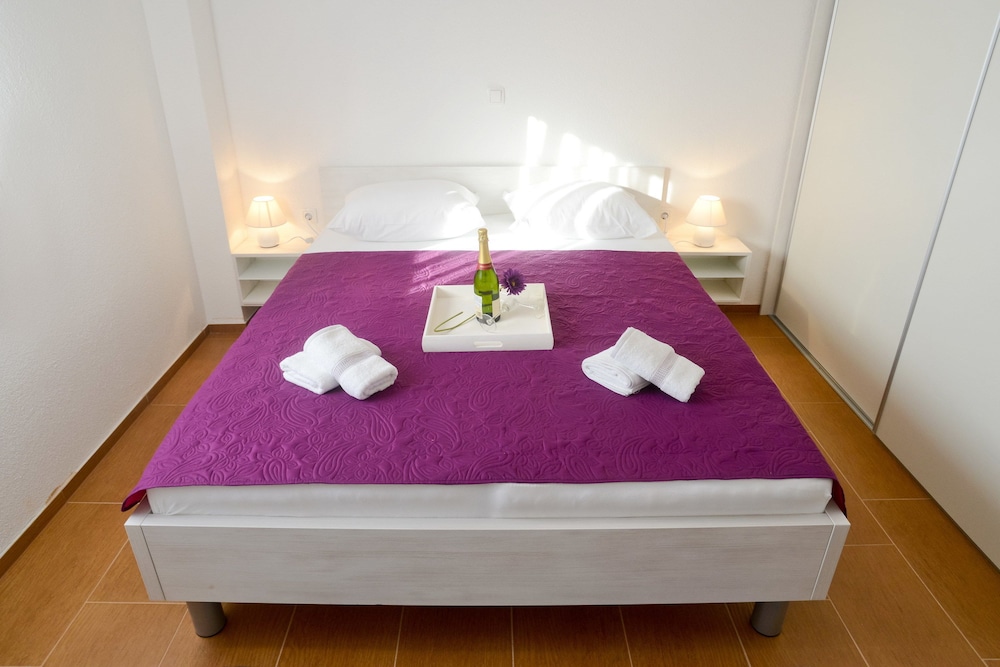 Apartment, Multiple Beds, Non Smoking