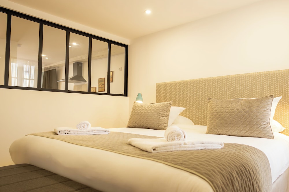Apartment (Luxe) photo 2