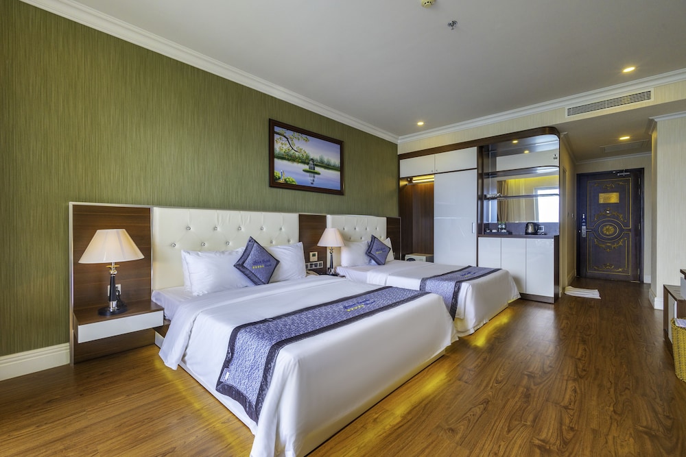 Deluxe Twin Sea View photo 2