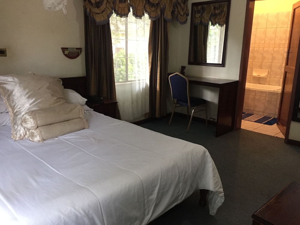 Standard Double Room photo 1
