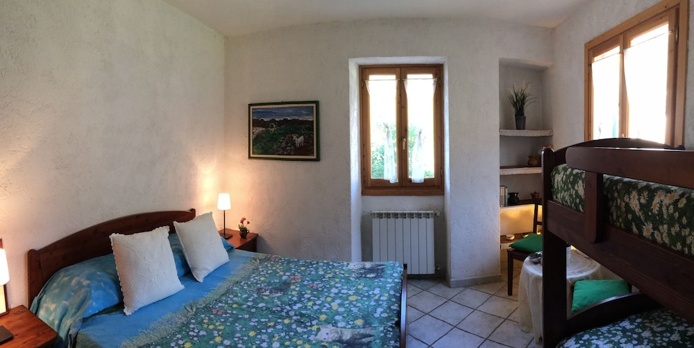Comfort Apartment, 1 Bedroom, Kitchenette, Valley View photo 2