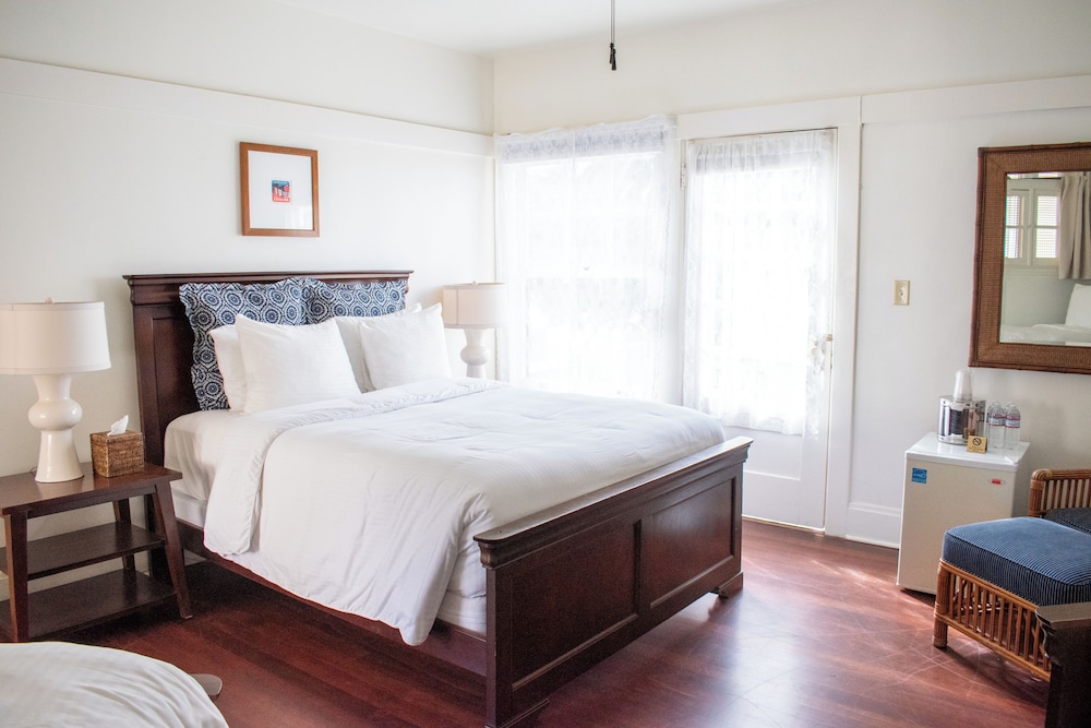 Room, Multiple Beds, Balcony photo 2