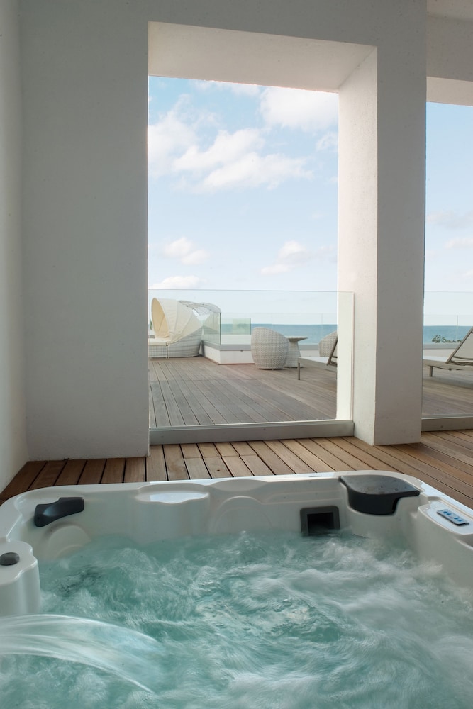 Suite (Spa)