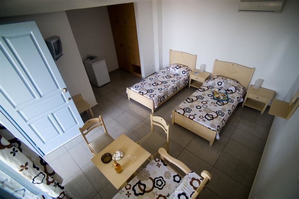 Triple Room photo 2