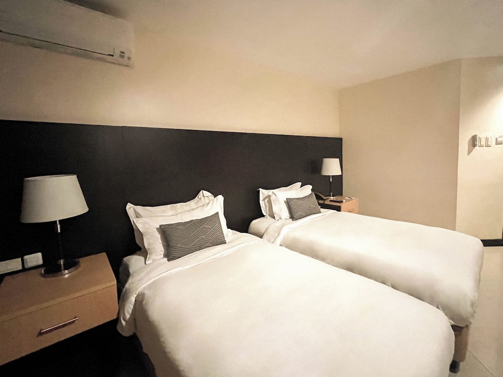 Standard Room, No Windows - Photo 3