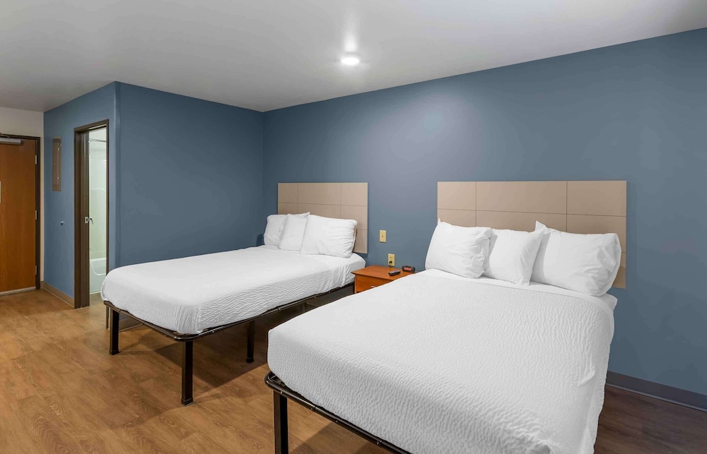 Standard Studio, 2 Double Beds, Non Smoking, Refrigerator & Microwave photo 1