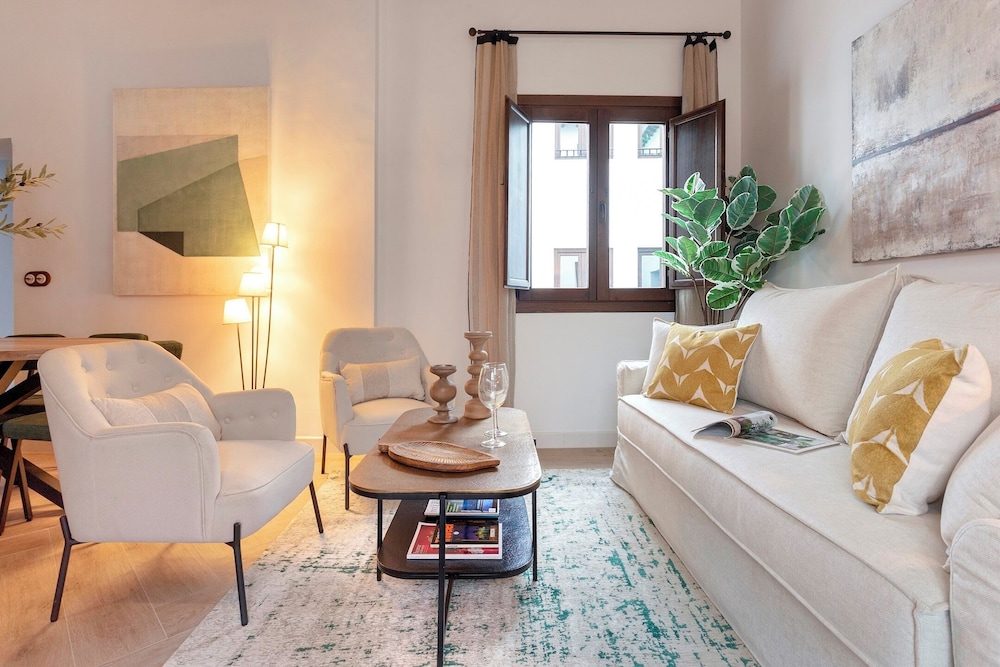 Apartment (2 Bedrooms)