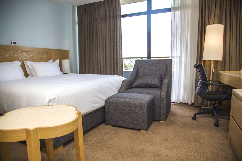 Deluxe Room, Balcony photo 2