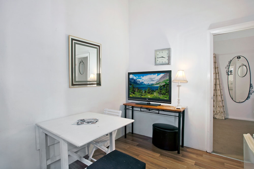 Beach House Apartment 4 photo 2