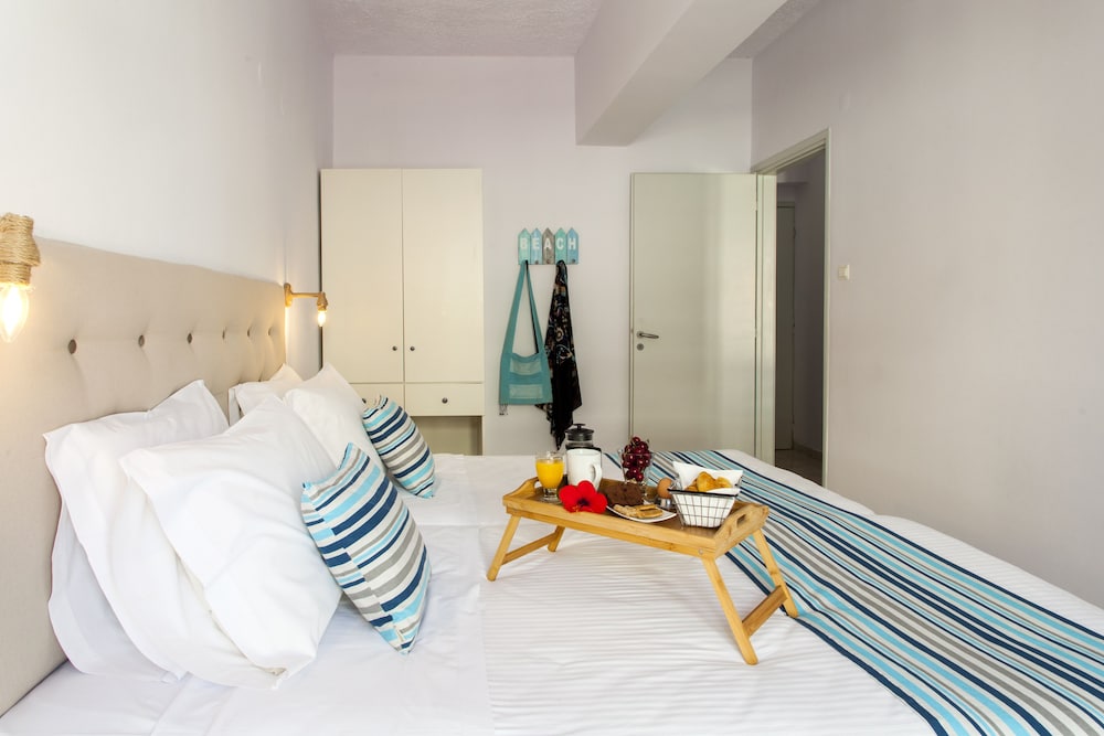 Standard Studio, 1 Bedroom, Non Smoking, City View
