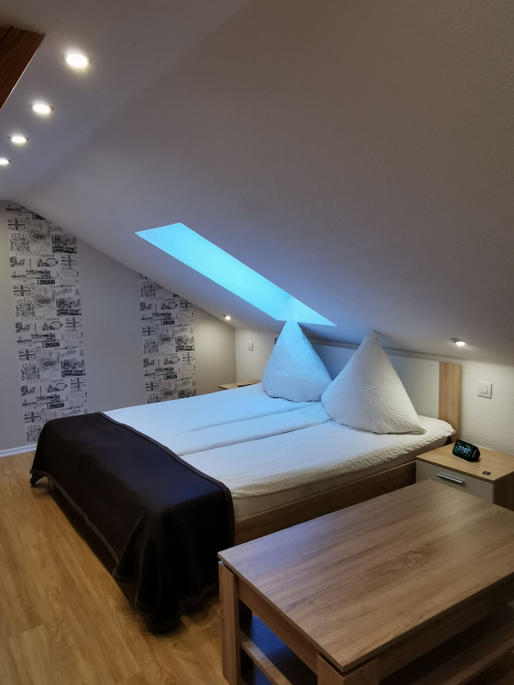 Luxury Condo, Ensuite, Garden View photo 2