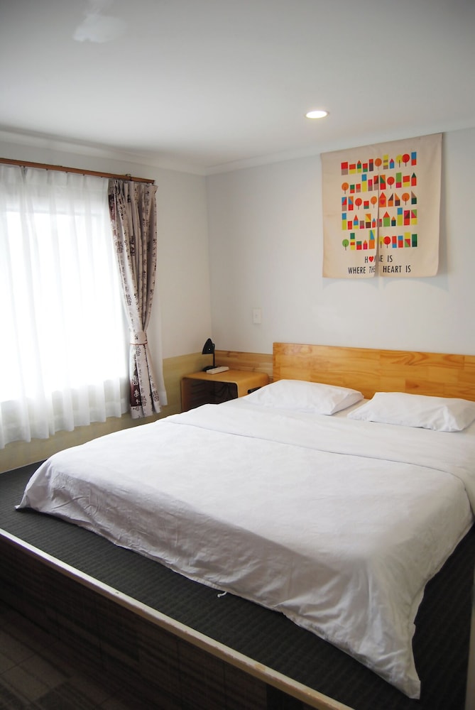 Family Apartment, Non Smoking photo 3