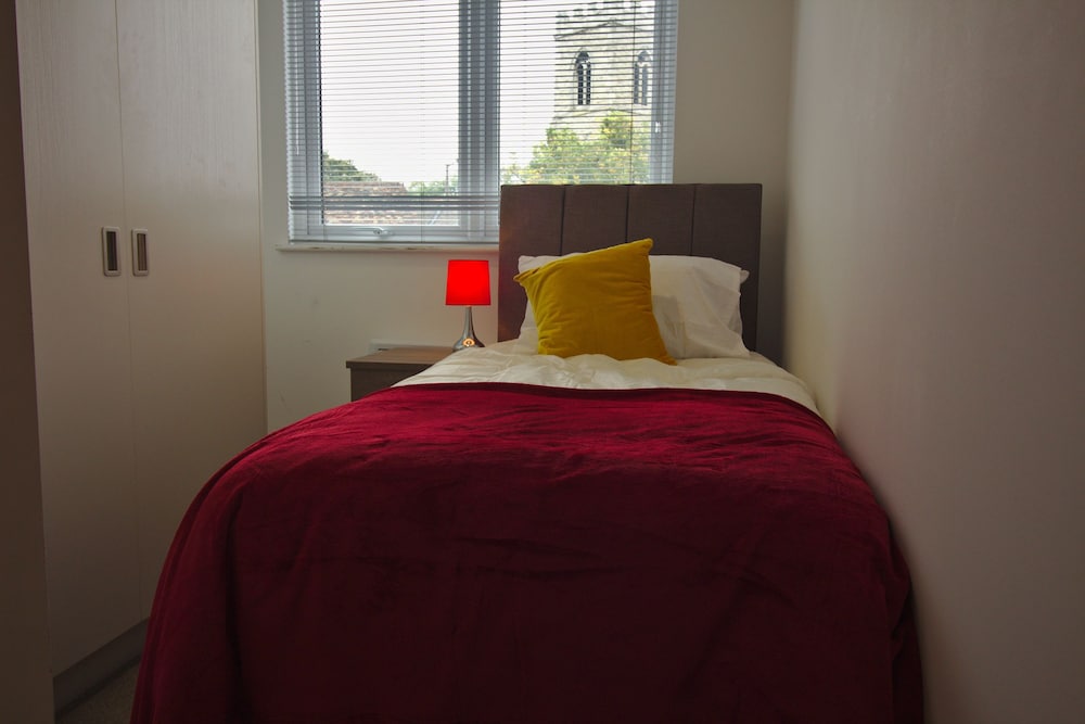 Apartment 16 (Sleeps 6) photo 3