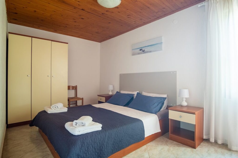 Apartment, 2 Bedrooms (325/748)