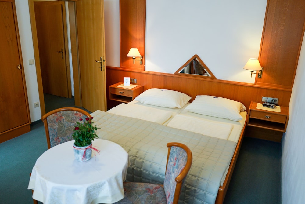 Double Room, Balcony - Photo 1