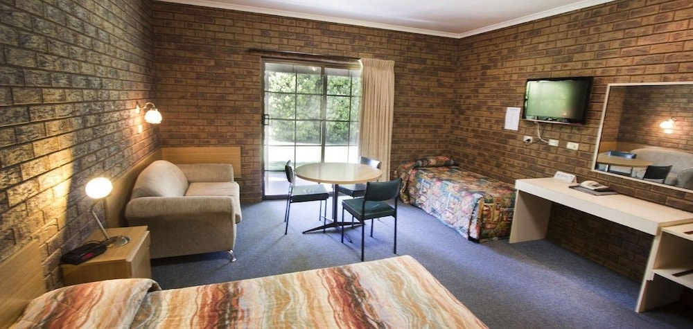 Standard Suite, 1 Bedroom, Non Smoking (Twin / Double Room) photo 2