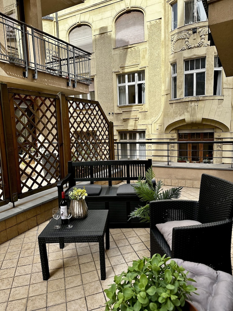 One Bedroom Apartment for 4 people