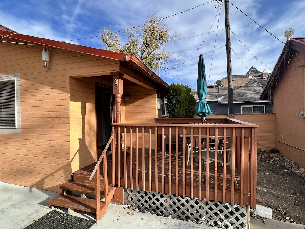 Family Cottage, Multiple Beds, Non Smoking, Mountain View photo 2
