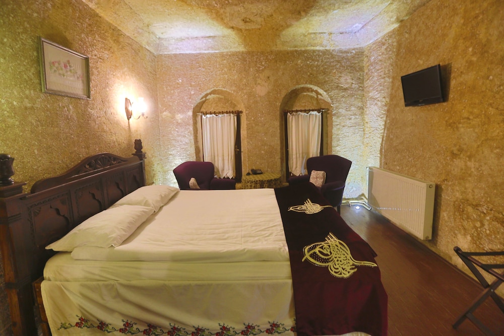 Economic Cave Room-102 photo 2