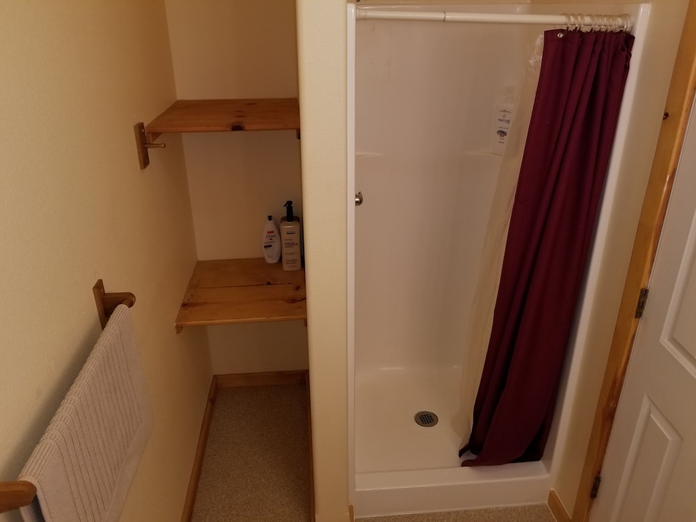 Standard Room, 1 Double Bed, Private Bathroom photo 3
