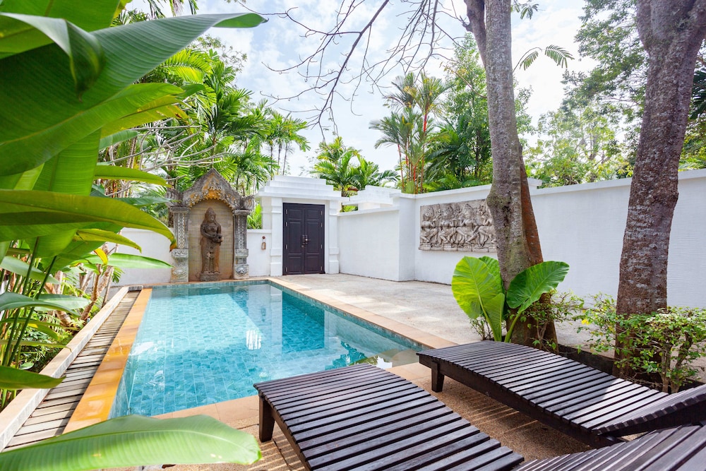 Grand Deluxe Pool Villa - Photo 10
