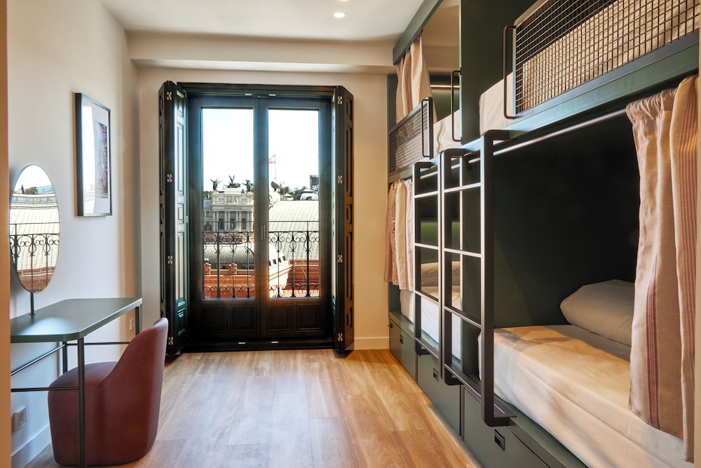 4 -Bed Mixed Dorm