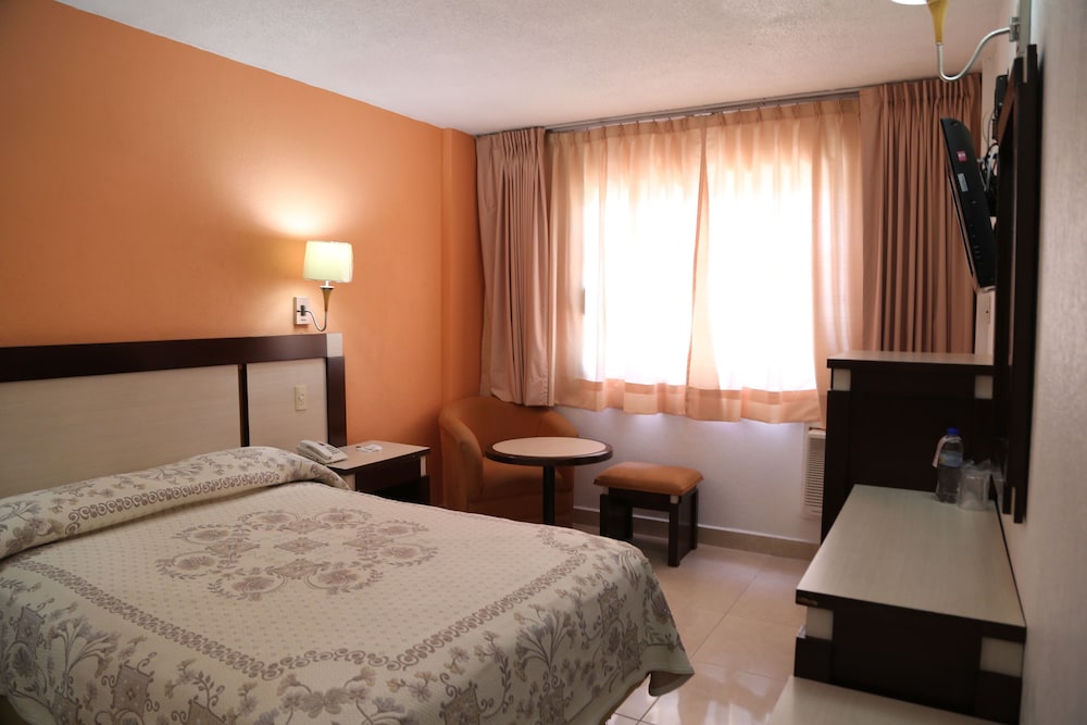 Standard Room photo 3