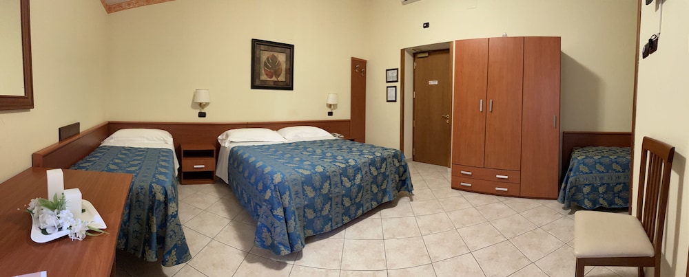Quadruple Room photo 1