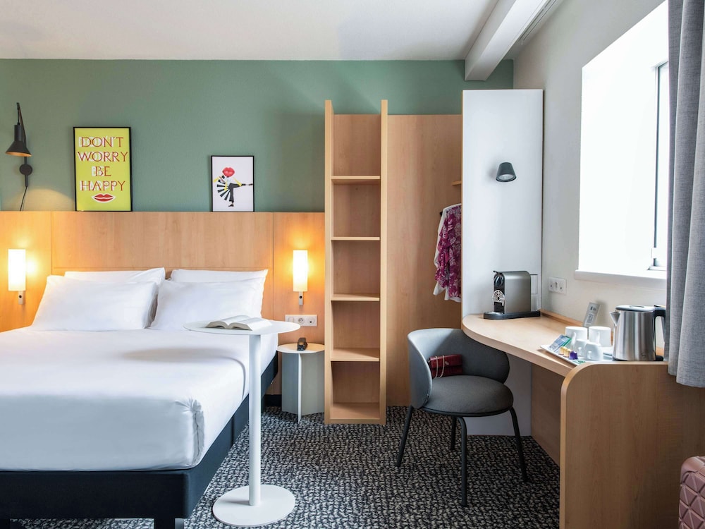 Comfort Room, 1 Double Bed with Sofa bed photo 1