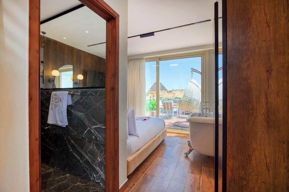 Royal Suite, Balcony, Mountain View