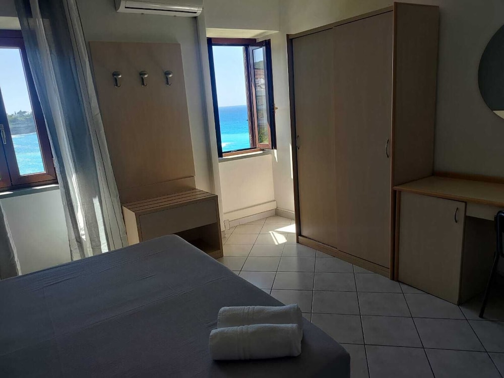 Deluxe Room, Sea View