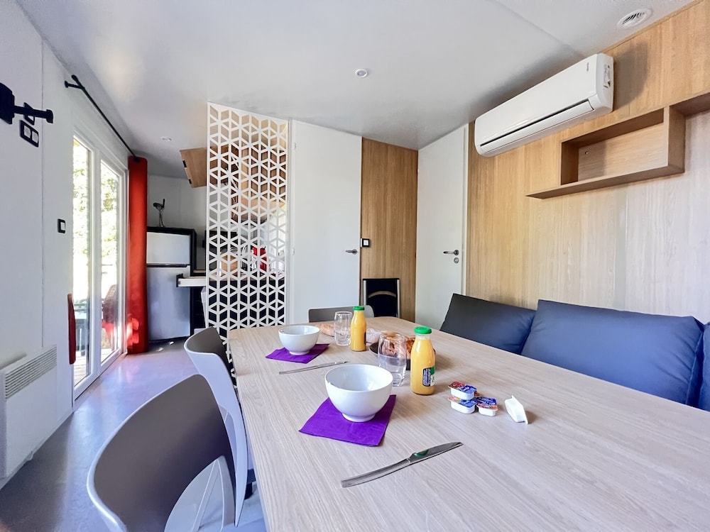 Family Mobile Home photo 3