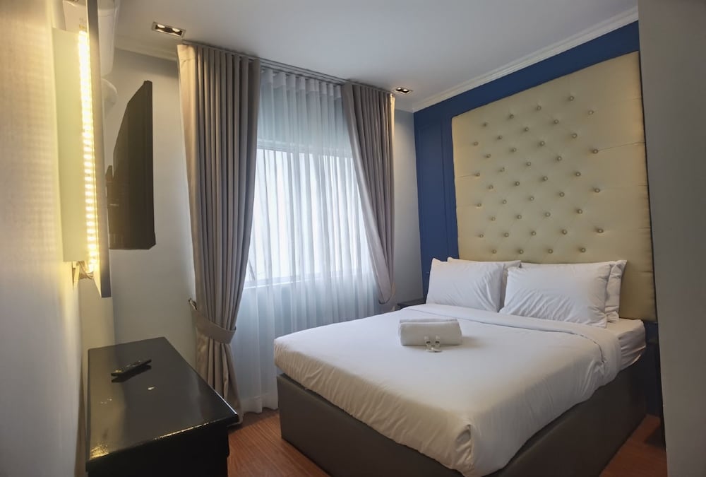 Deluxe Room - Photo 3