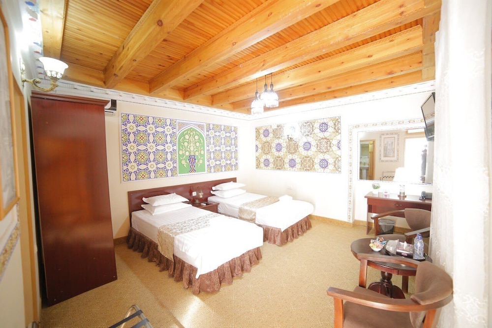 Standard Twin Room, Courtyard View photo 1