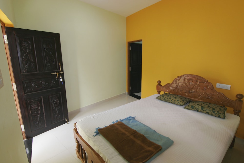 Family Room With Side Sea View photo 3