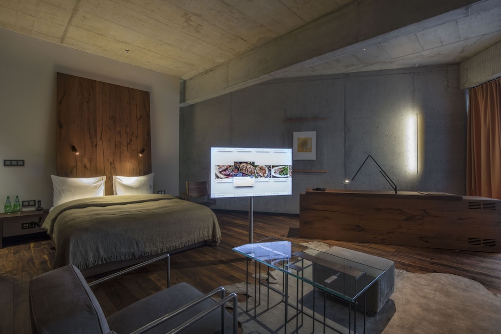 Suite photo 1