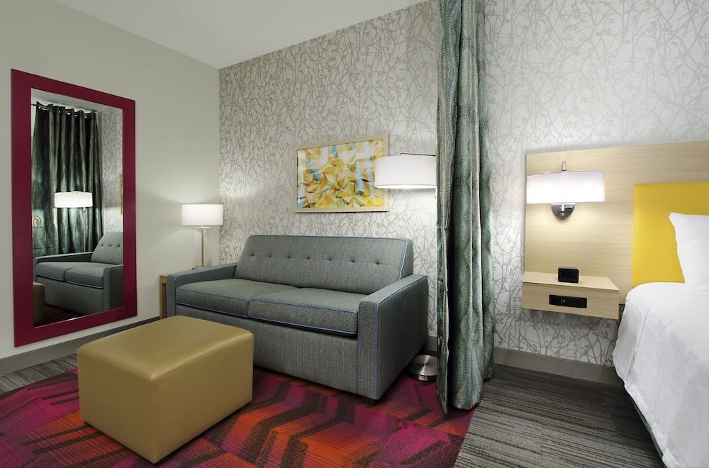 Studio, 1 King Bed, Accessible, Bathtub (Mobility & Hearing) - Photo 10