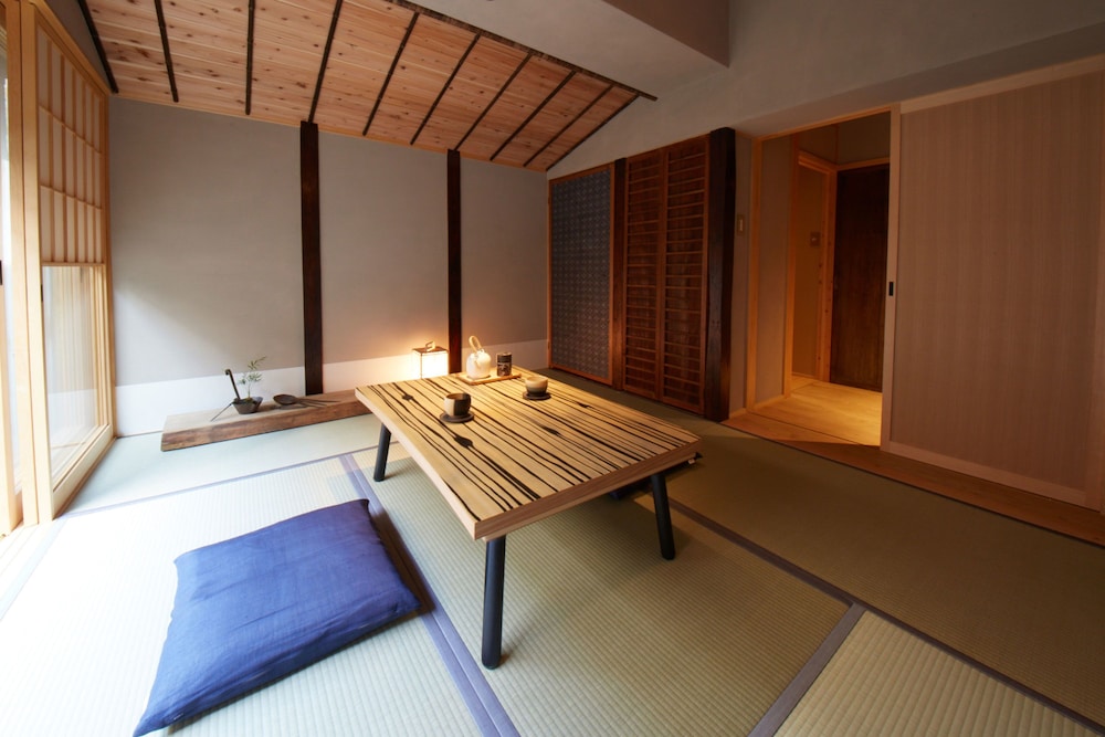 Japanese Style Room, Main Building photo 2