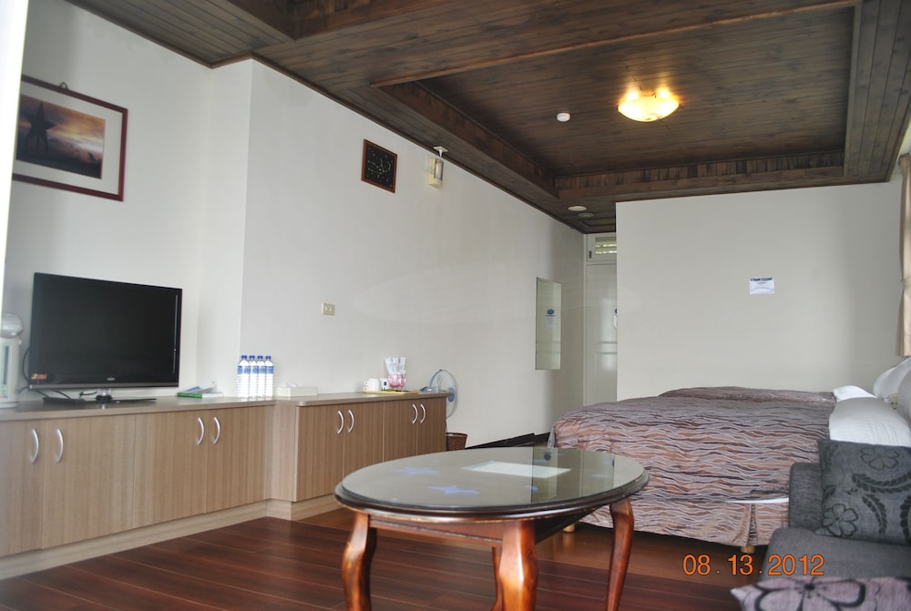 Superior Quadruple Room photo 2