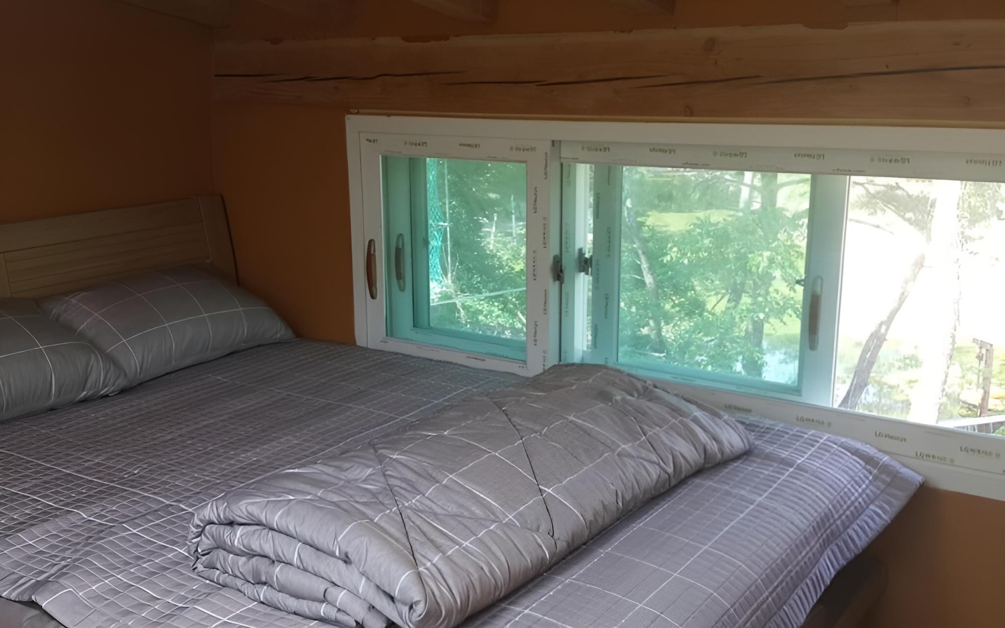 Room (Sonklisan 1)