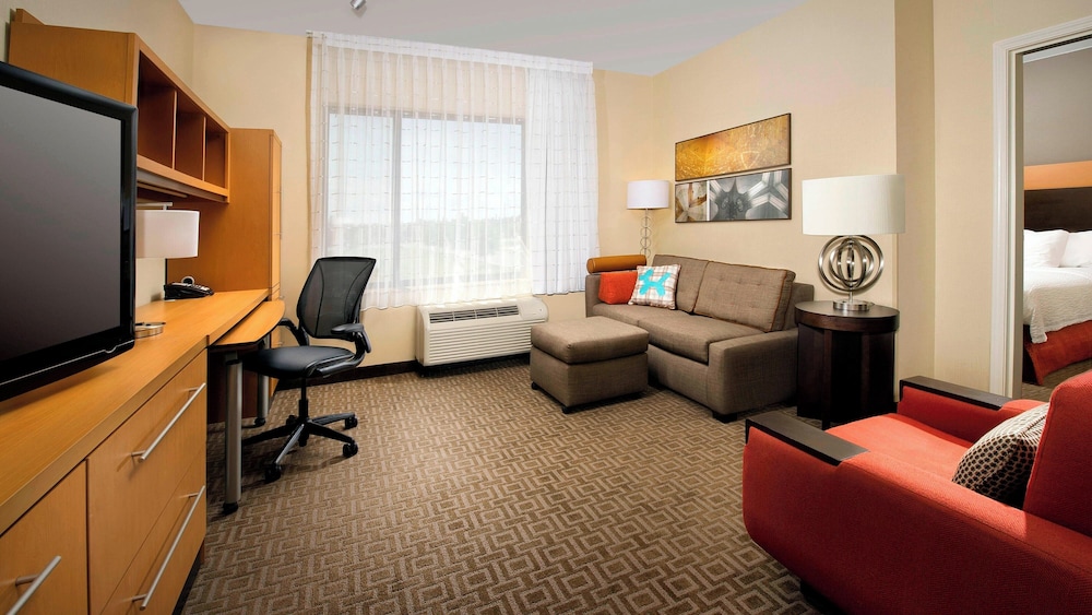 Suite, 1 Bedroom - Photo 1