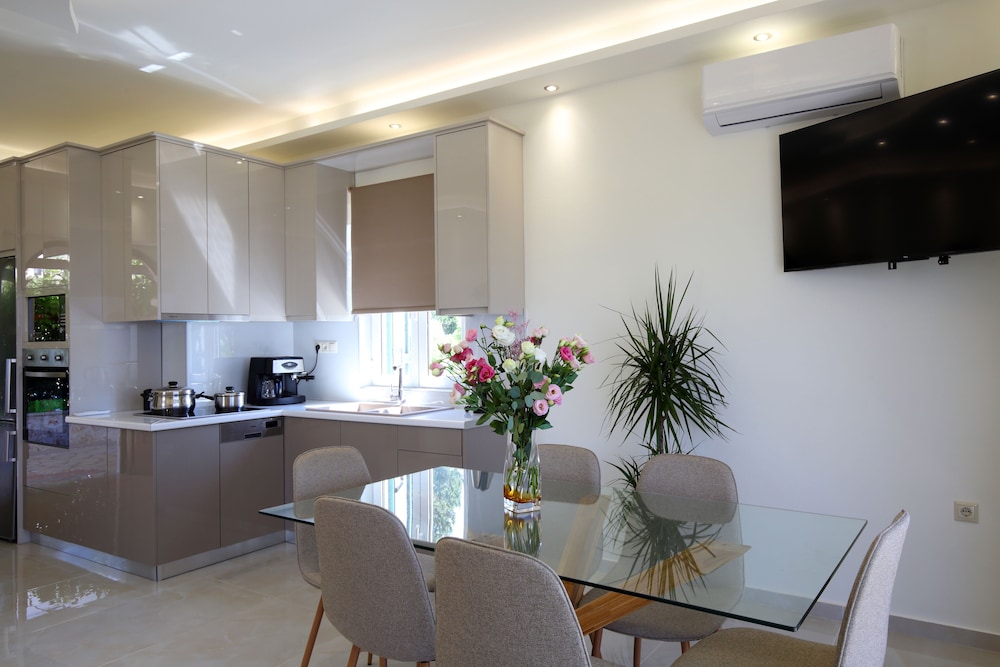 Family Villa, 3 Bedrooms, Private Pool, Sea View (Thanasis) photo 1