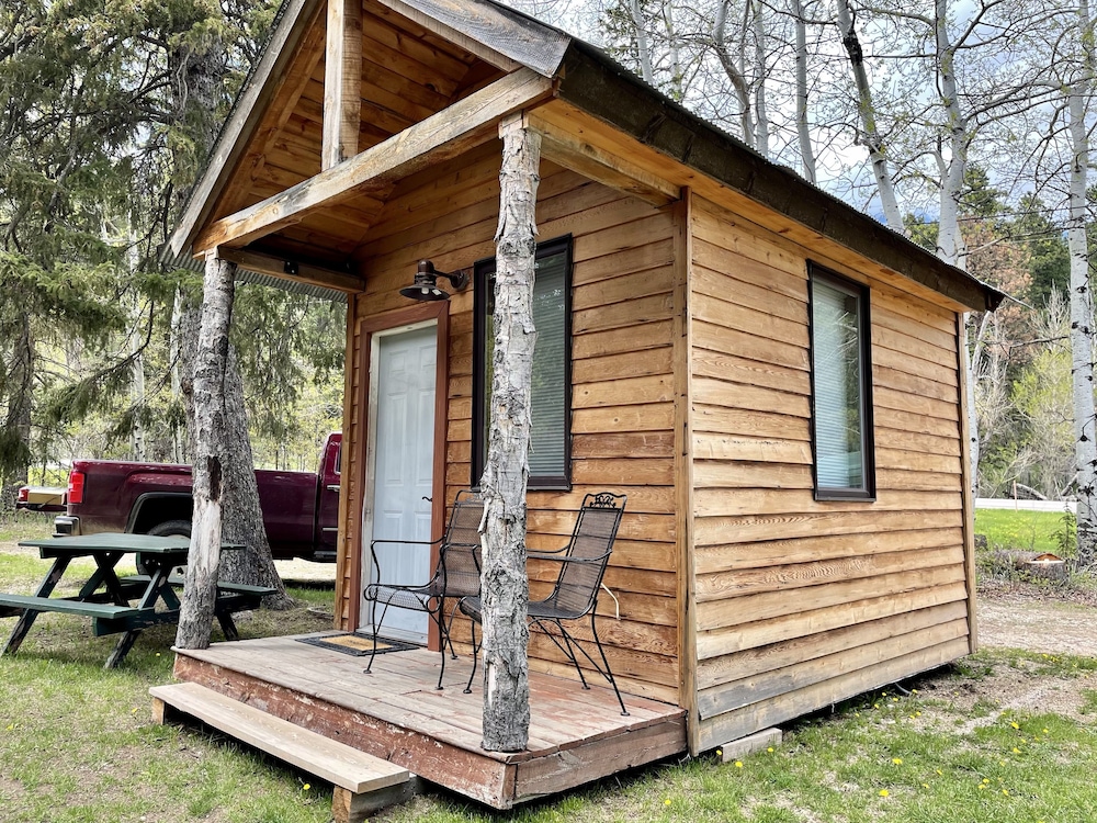 Deluxe Cabin