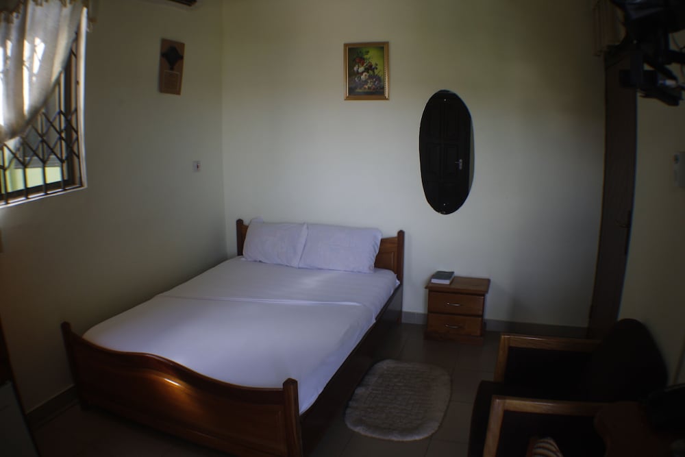 Standard Room photo 3