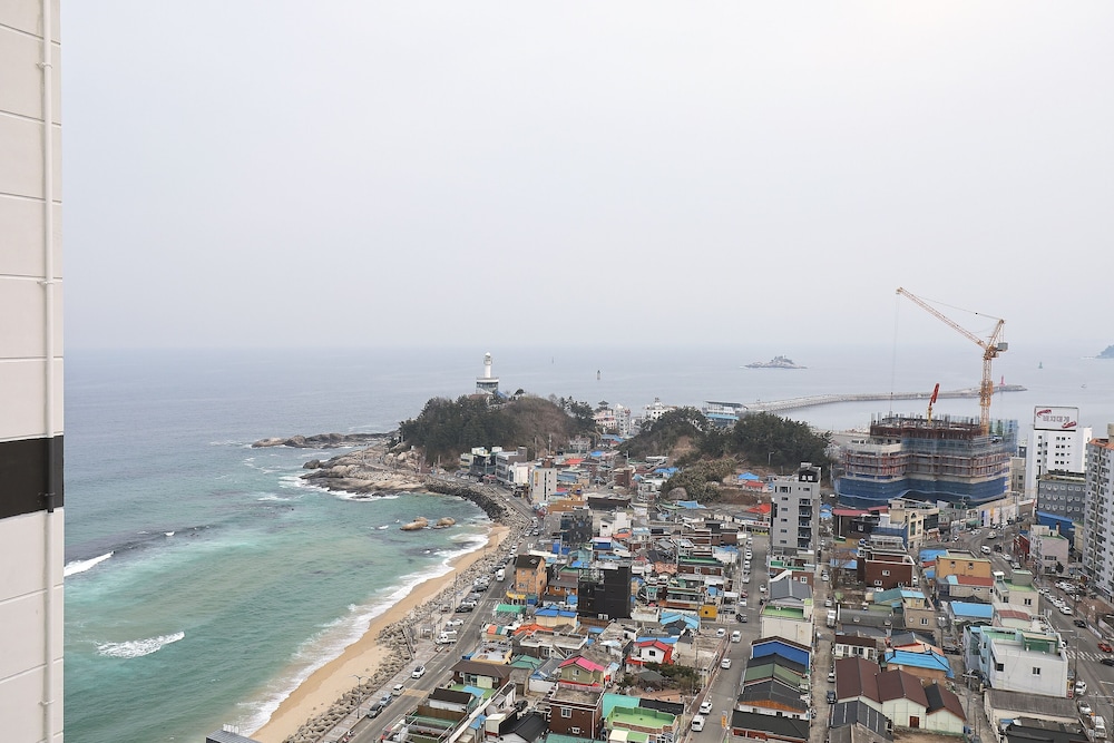 Superior Double Room, City View photo 3